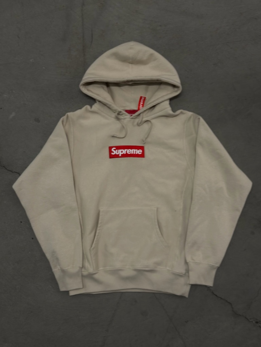 Supreme Cream Box Logo Hoodie Pullover Hoodie